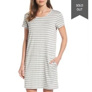 Carlson - Knit Shift Dress Stripe Grey & White